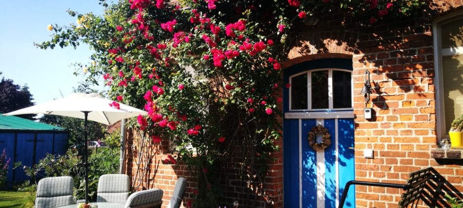 Ferienwohnung Sommerflair mit Rosenterrasse